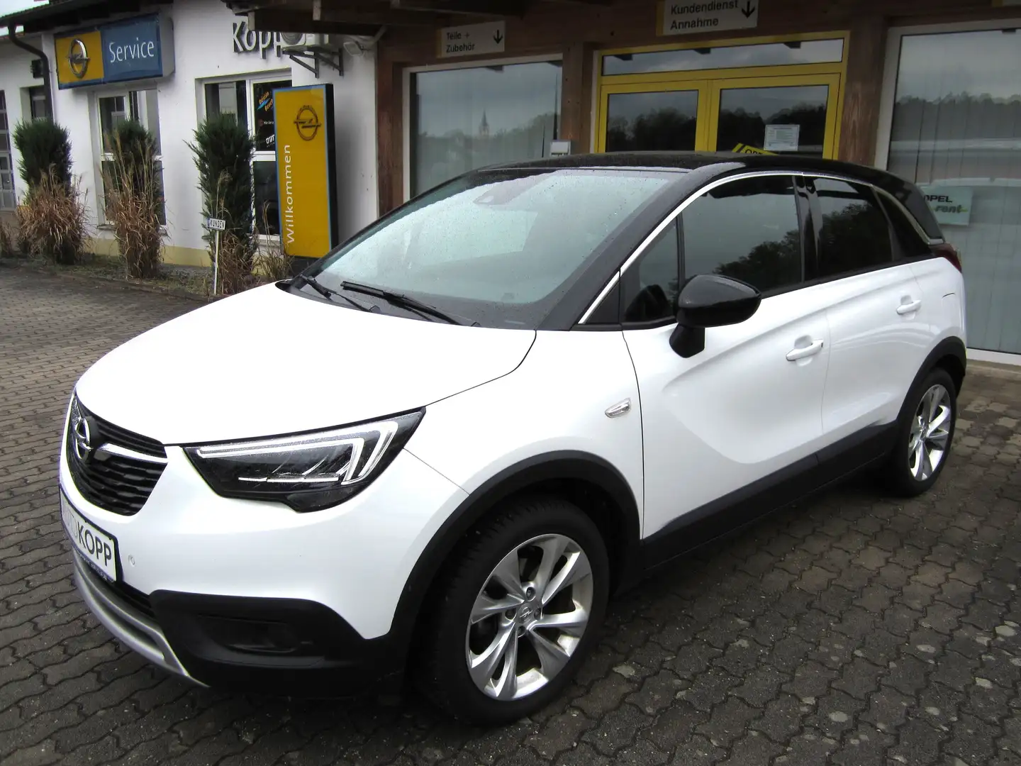 Opel Crossland X Innovation 96 kW - Ehem. UPE: 27.905,-- € Blanc - 1