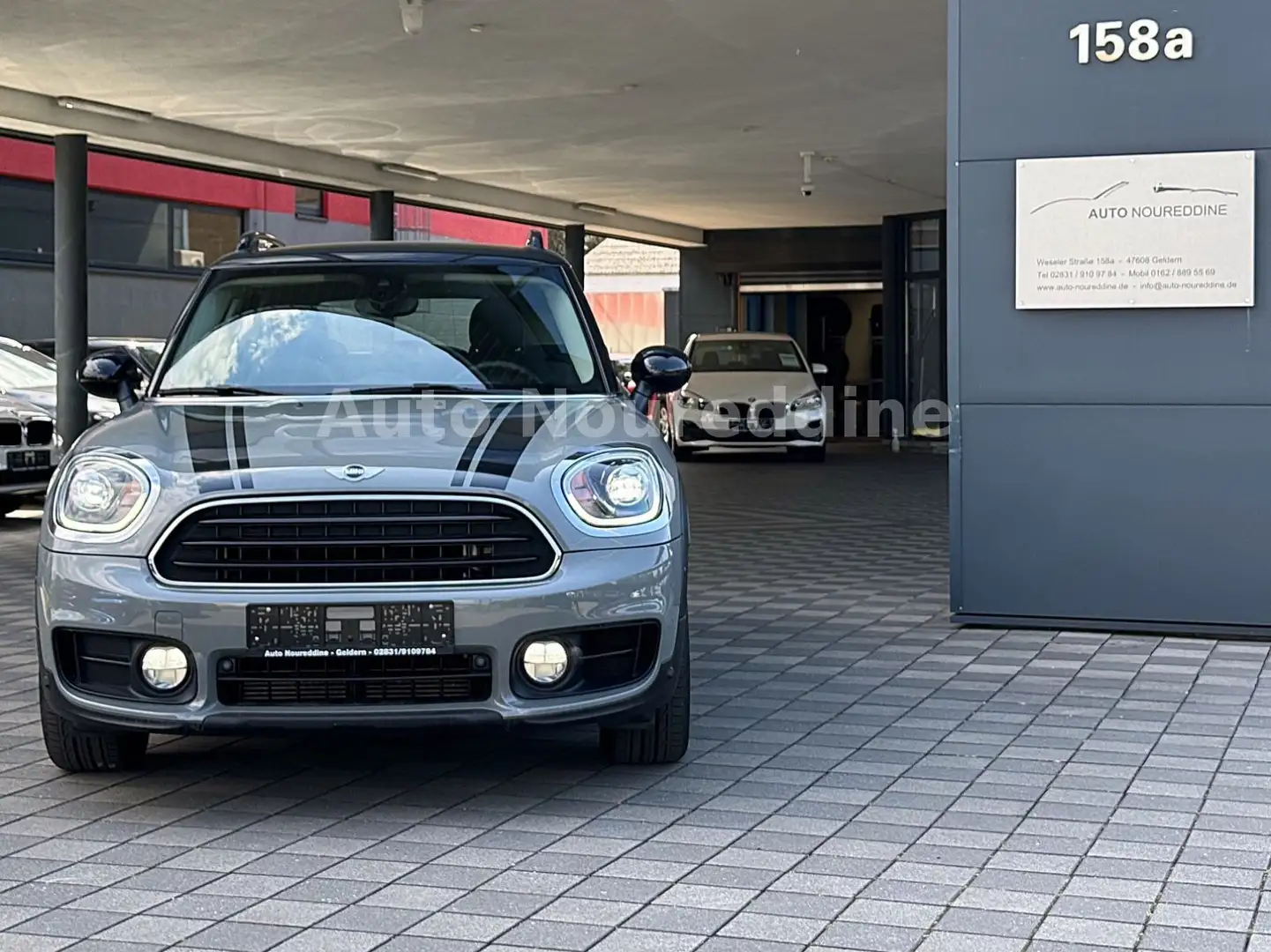 MINI Cooper Countryman Cooper Salt II *Navi*LED*AHK*SHZ*PDC* Grau - 2