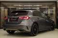 Mercedes-Benz A 250 AMG Edition 1 /PANO/SFEER/CAM/LANE ASSIST/BOMVOL! Grijs - thumbnail 2