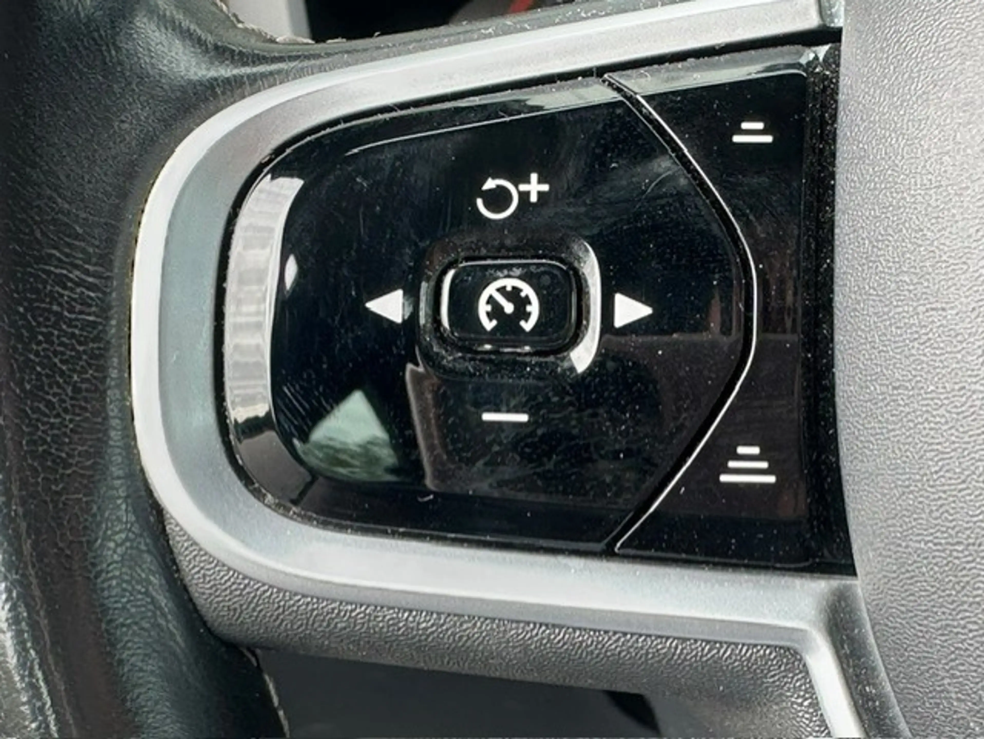 Volvo S60 automaat/LED/ elektrische zetels/wegklapbare trekhaak — photo 7