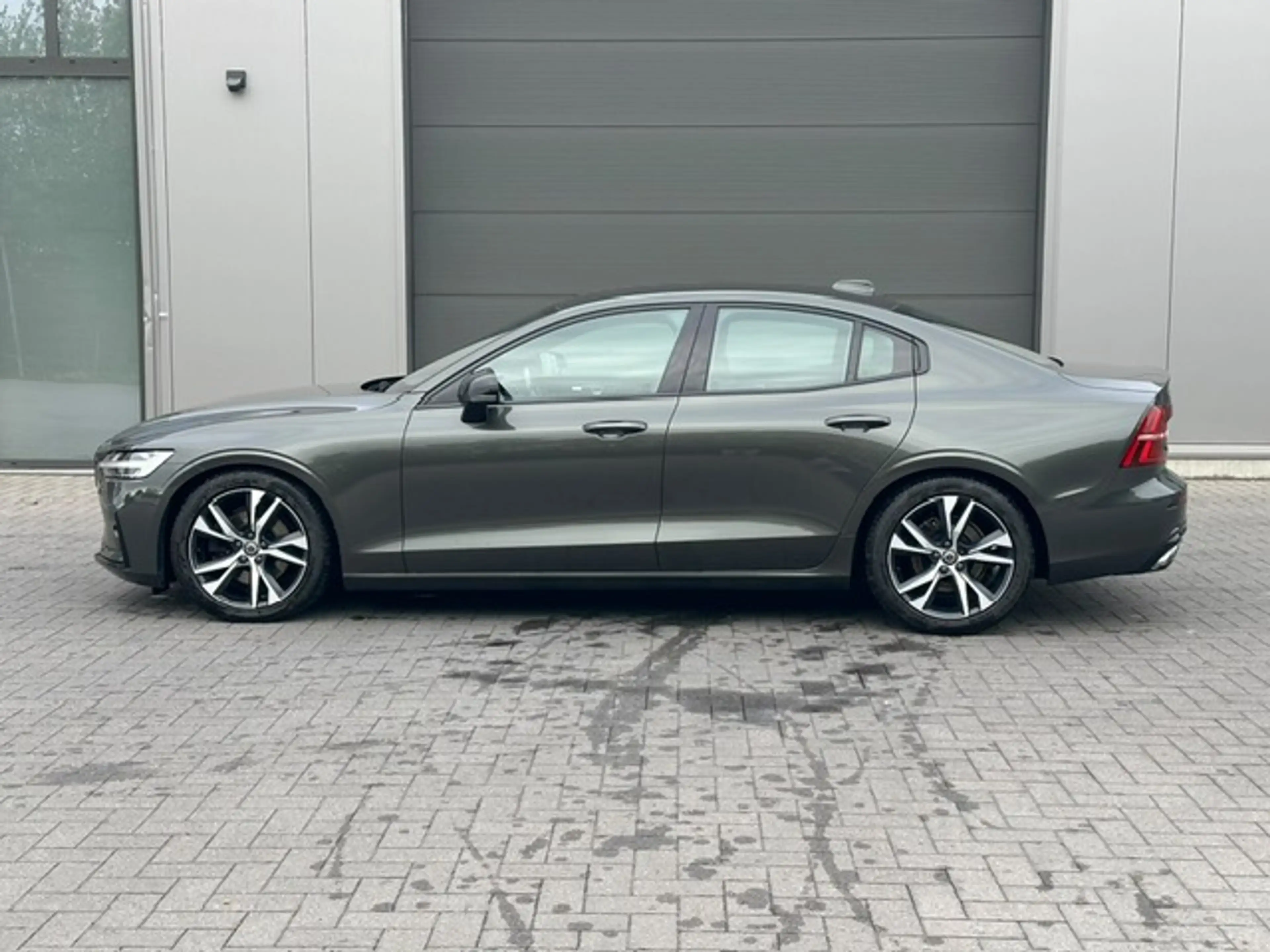 Volvo S60 automaat/LED/ elektrische zetels/wegklapbare trekhaak — photo 2