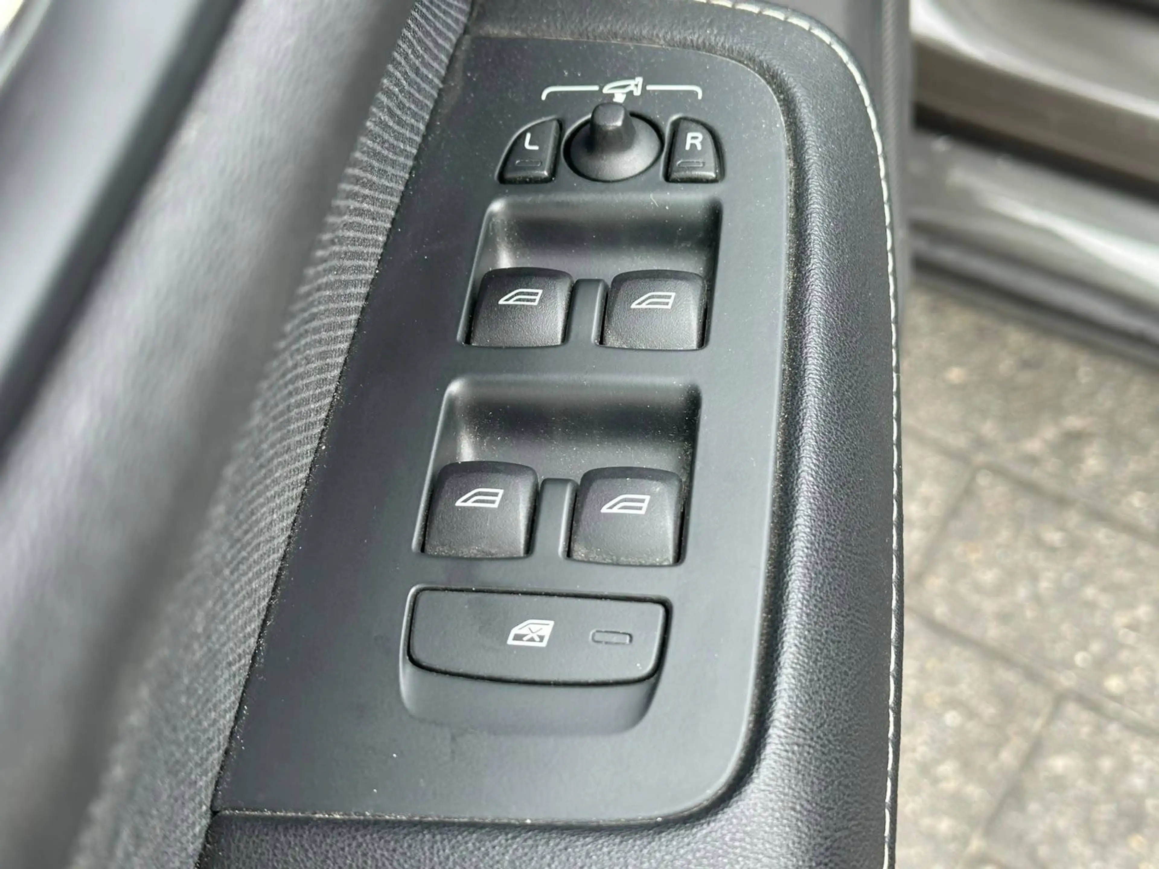Volvo S60 automaat/LED/ elektrische zetels/wegklapbare trekhaak — photo 14