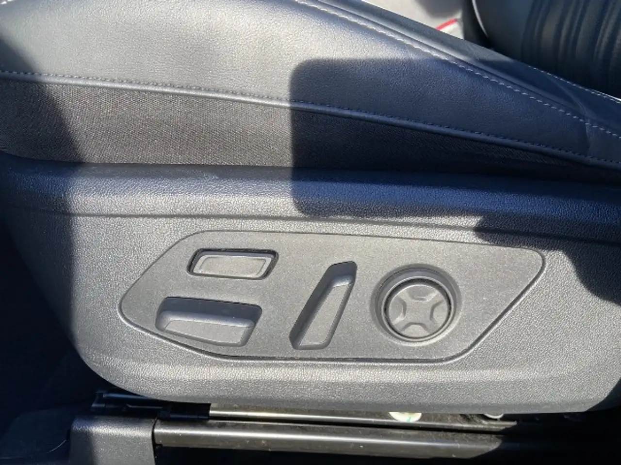 Kia Sorento 1.6 T-GDI PHEV AWD Platinum — photo 10