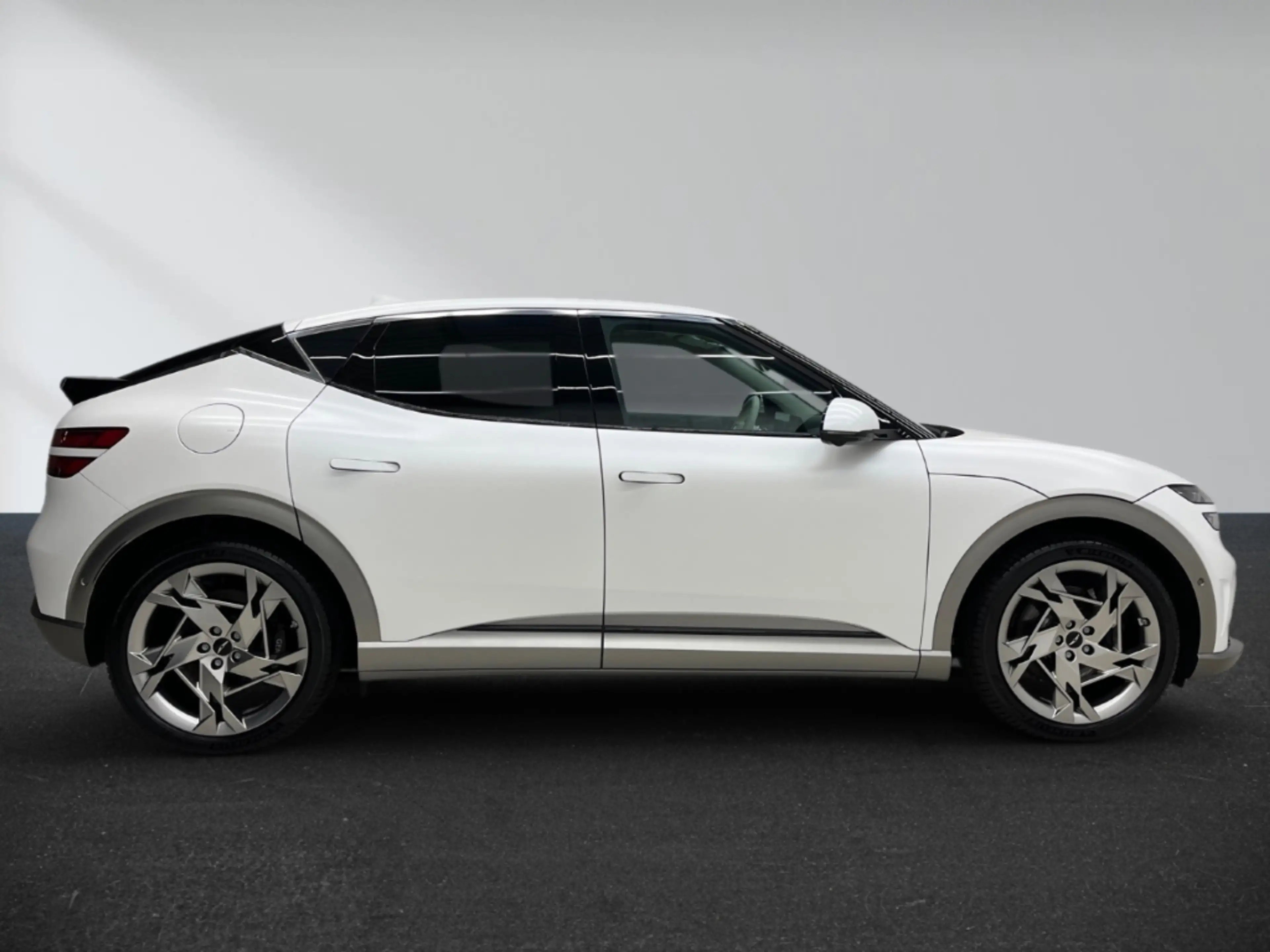 Genesis GV60 Sport Plus Elektro 4WD Sportpaket Memory Sitze Sou — photo 5