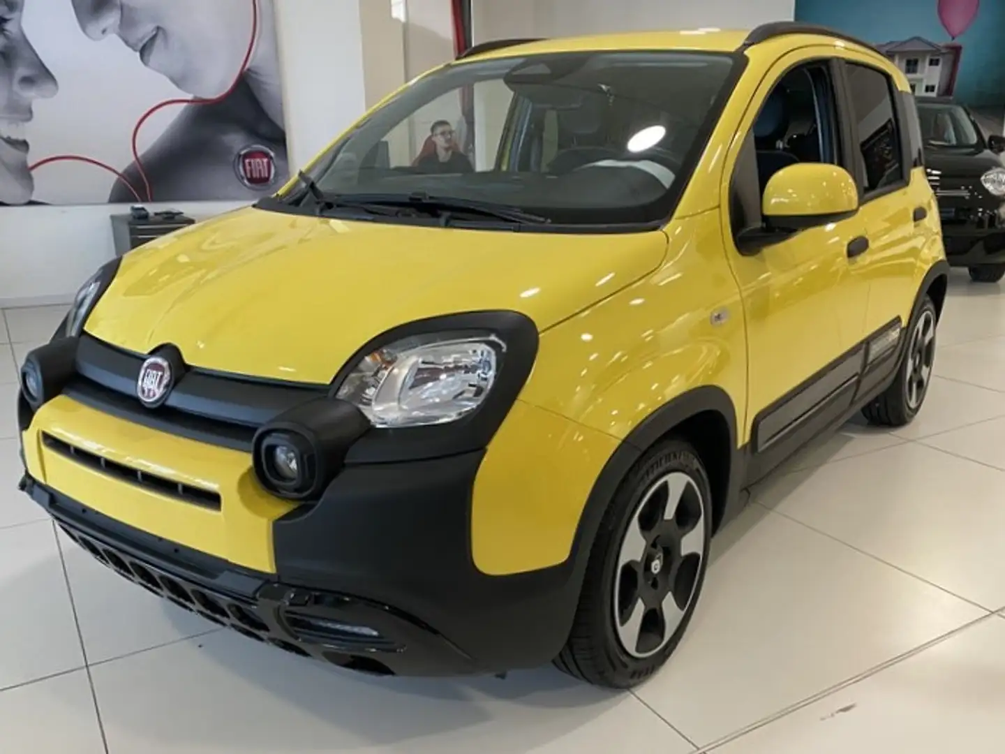 Fiat Panda My25 1.0 70cv Hybrid Pandina Jaune - 1
