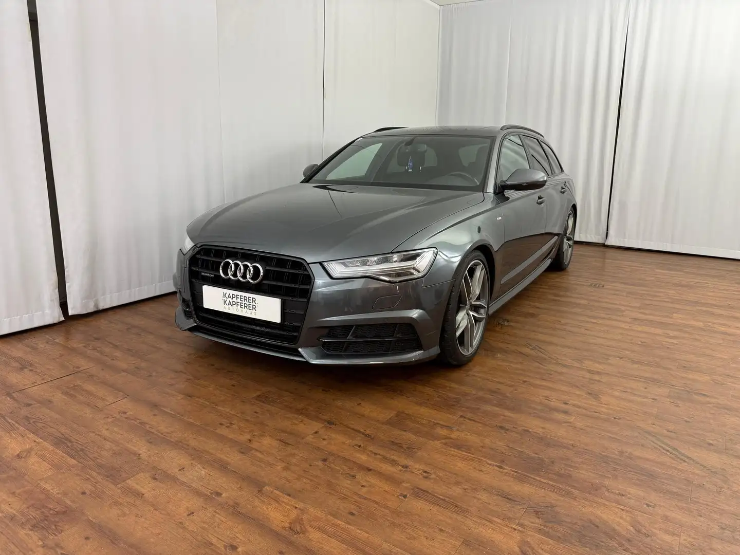 Audi A6 3.0 TDI Sport quattro Grau - 1