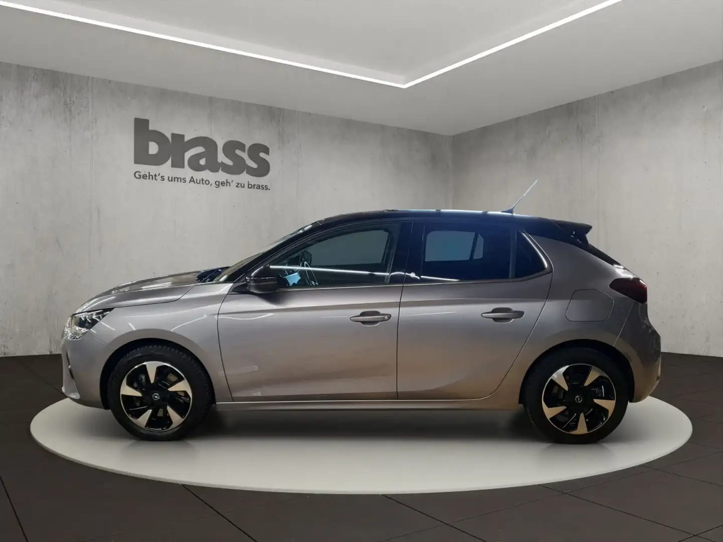 Opel Corsa-e . Grau - 2