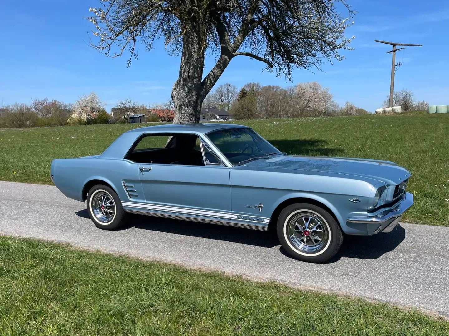 Ford Mustang Original V8, Automatik Albastru - 2