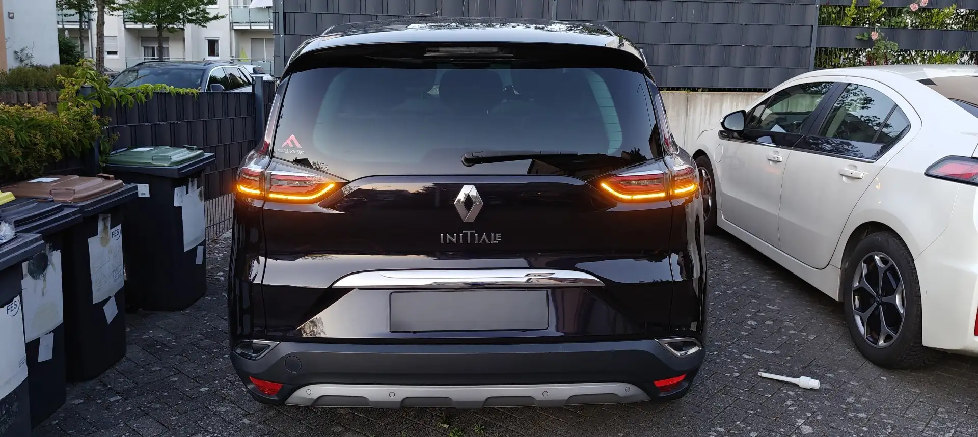 Renault Espace Espace Energy dCi 160 EDC Initiale Paris Violett - 2