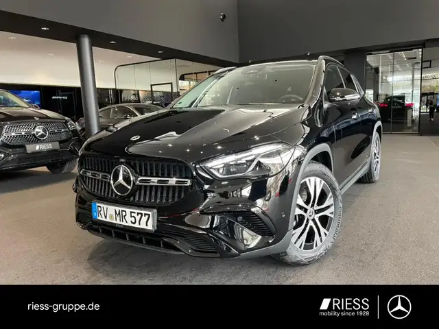 Mercedes-Benz GLA 200 d 4M AMG+AHK+DISTRONIC+MULTIBEAM+KEYLESS