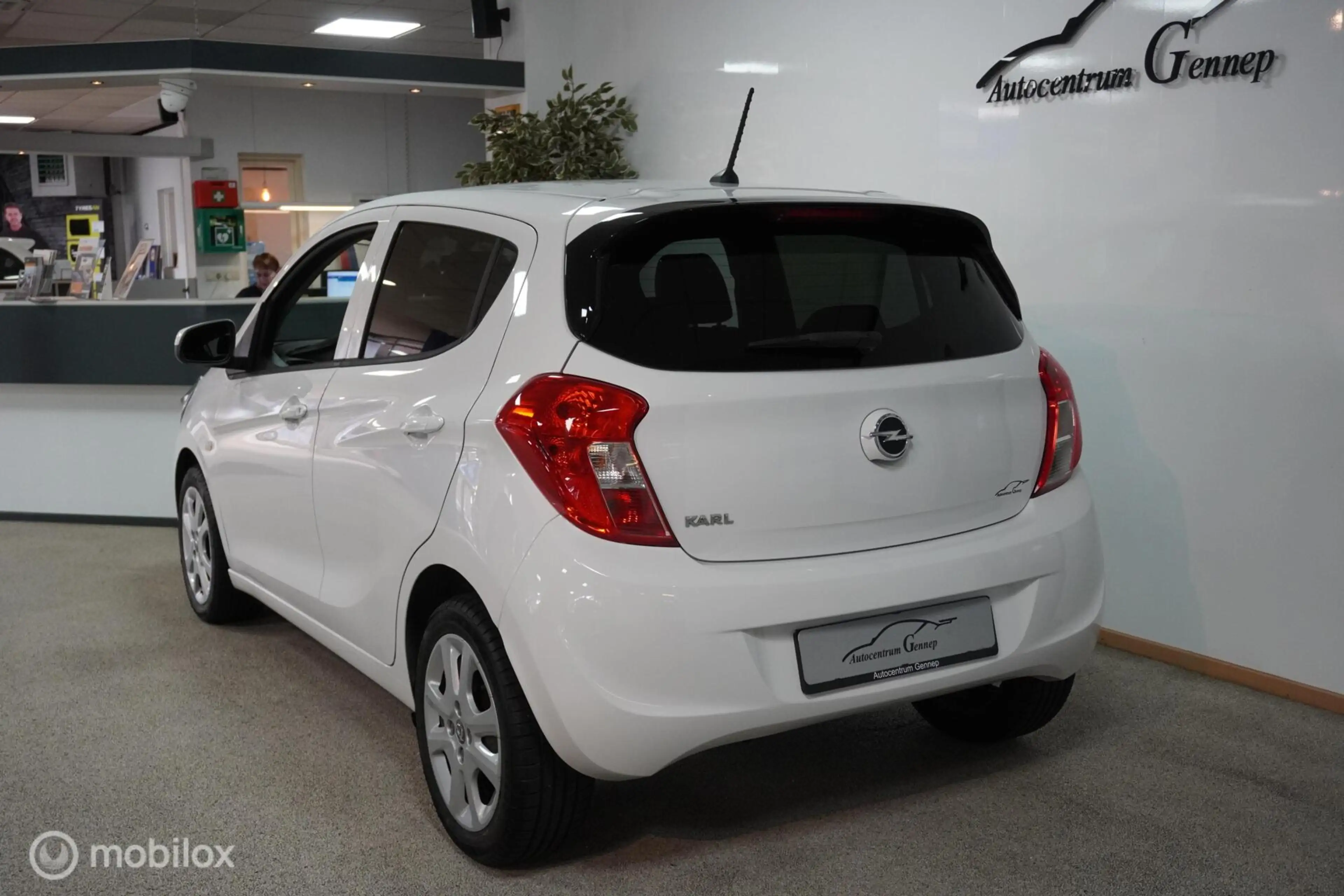 Opel Karl 1.0 ecoFLEX Enjoy — photo 13
