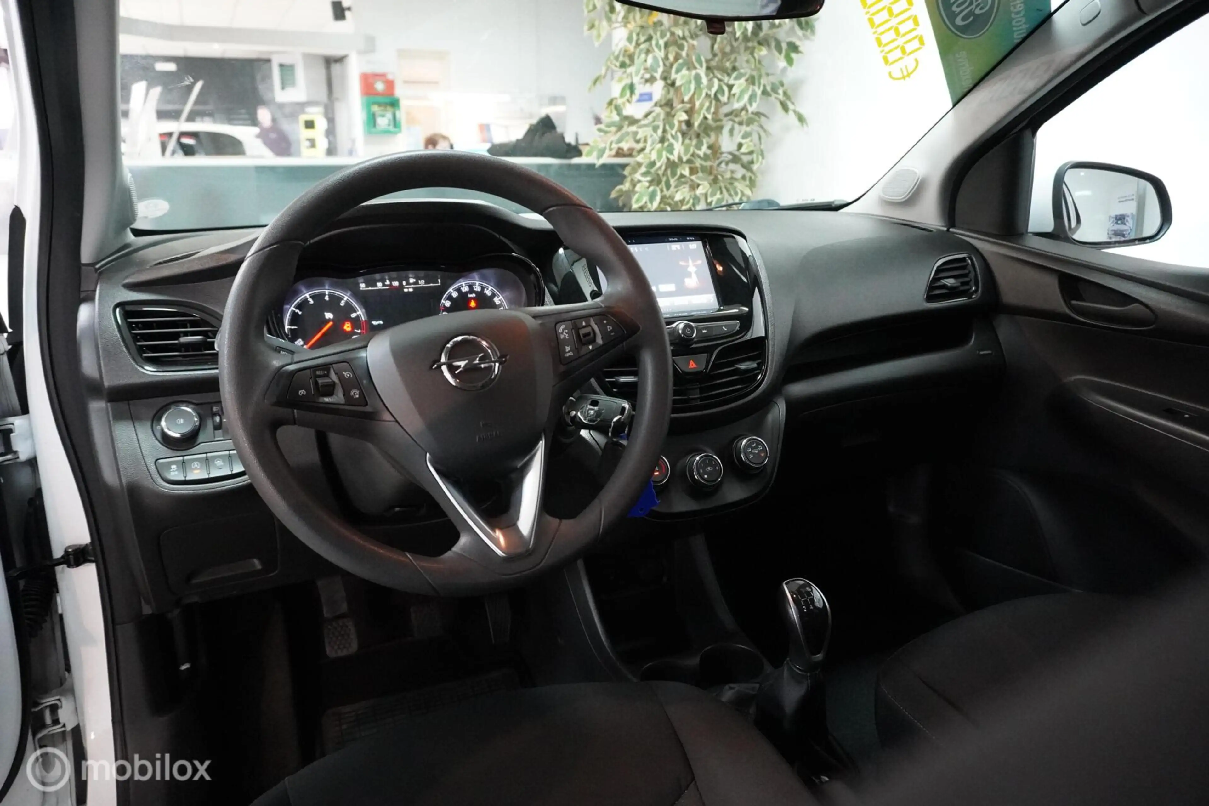 Opel Karl 1.0 ecoFLEX Enjoy — photo 17