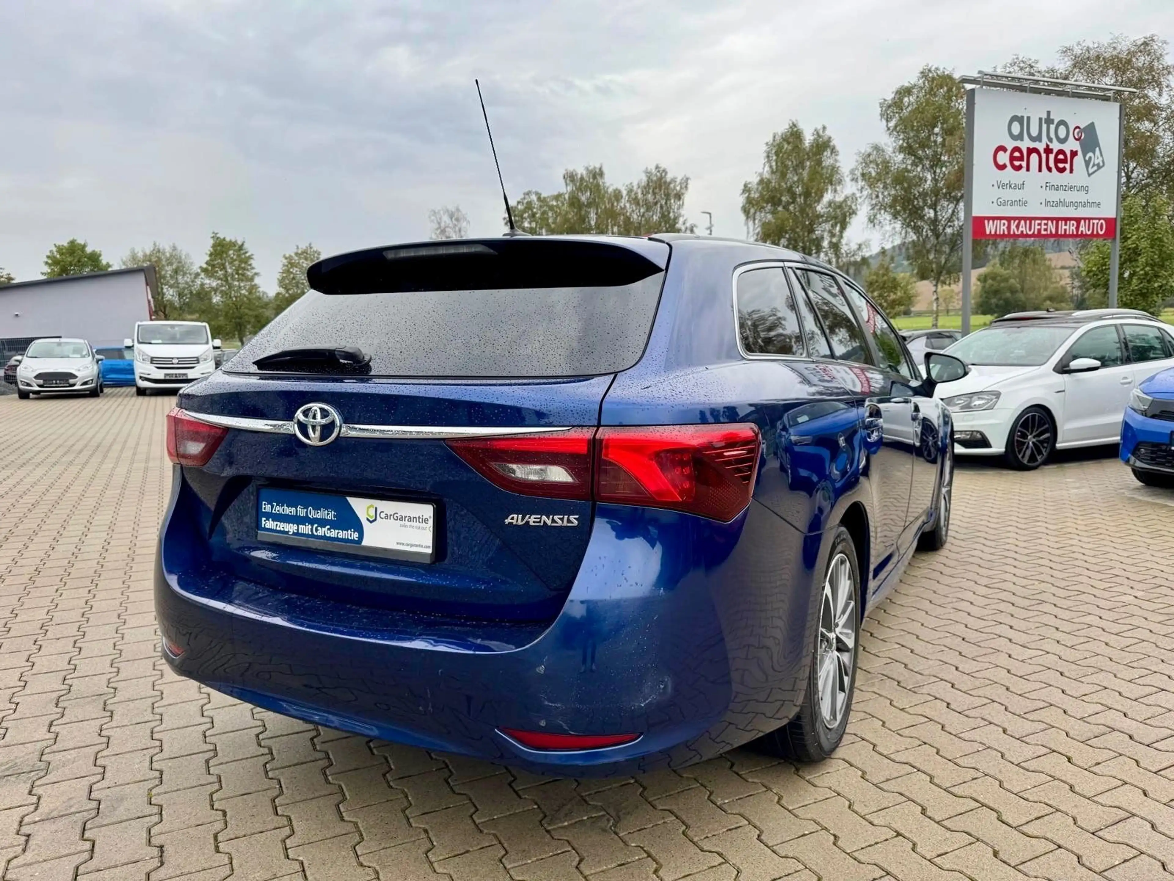 Toyota Avensis Touring Sports Edition-S°Kamera°Navi° — photo 7