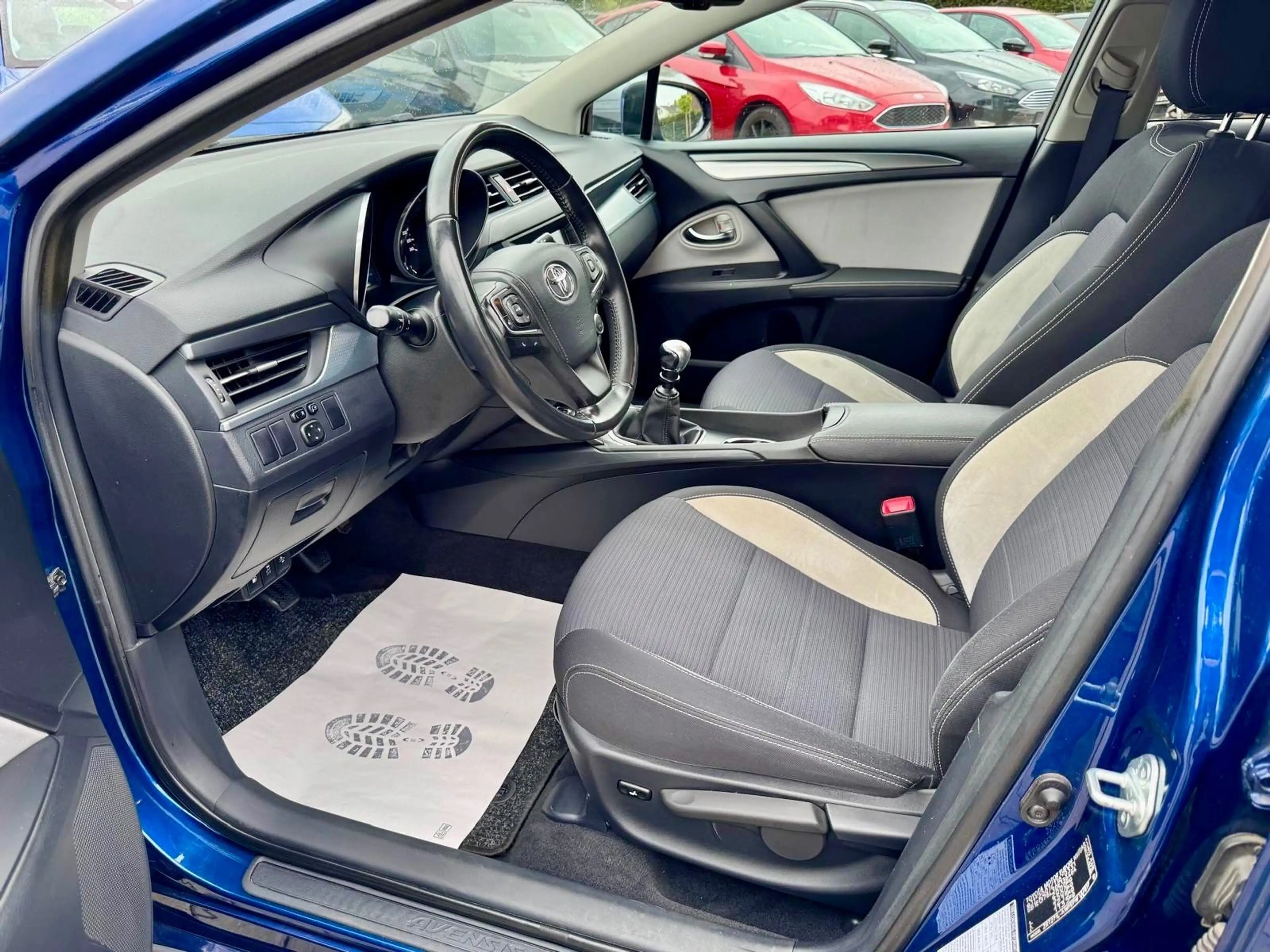 Toyota Avensis Touring Sports Edition-S°Kamera°Navi° — photo 11