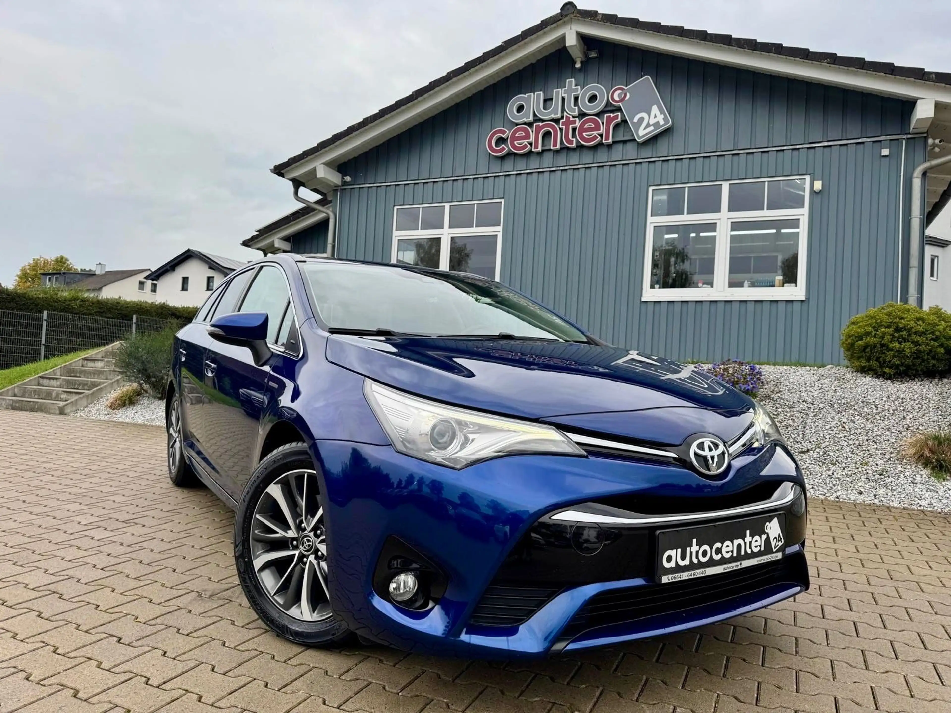 Toyota Avensis Touring Sports Edition-S°Kamera°Navi°
