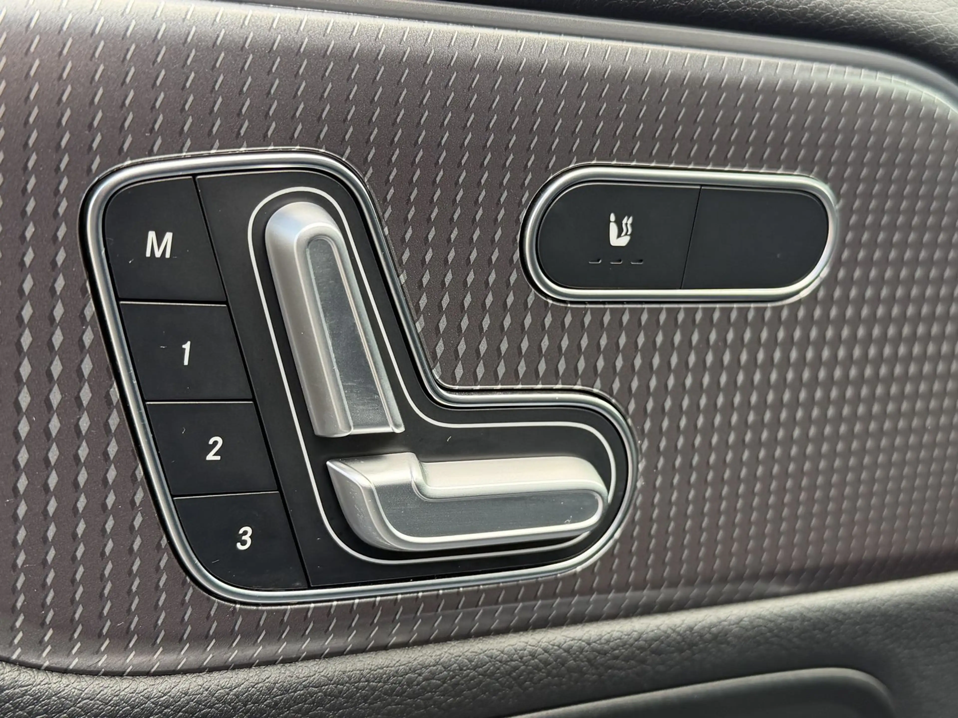 Mercedes-Benz EQA 250+ |ACC|Memory|Burmester|Totwinkel|Cam| — photo 12