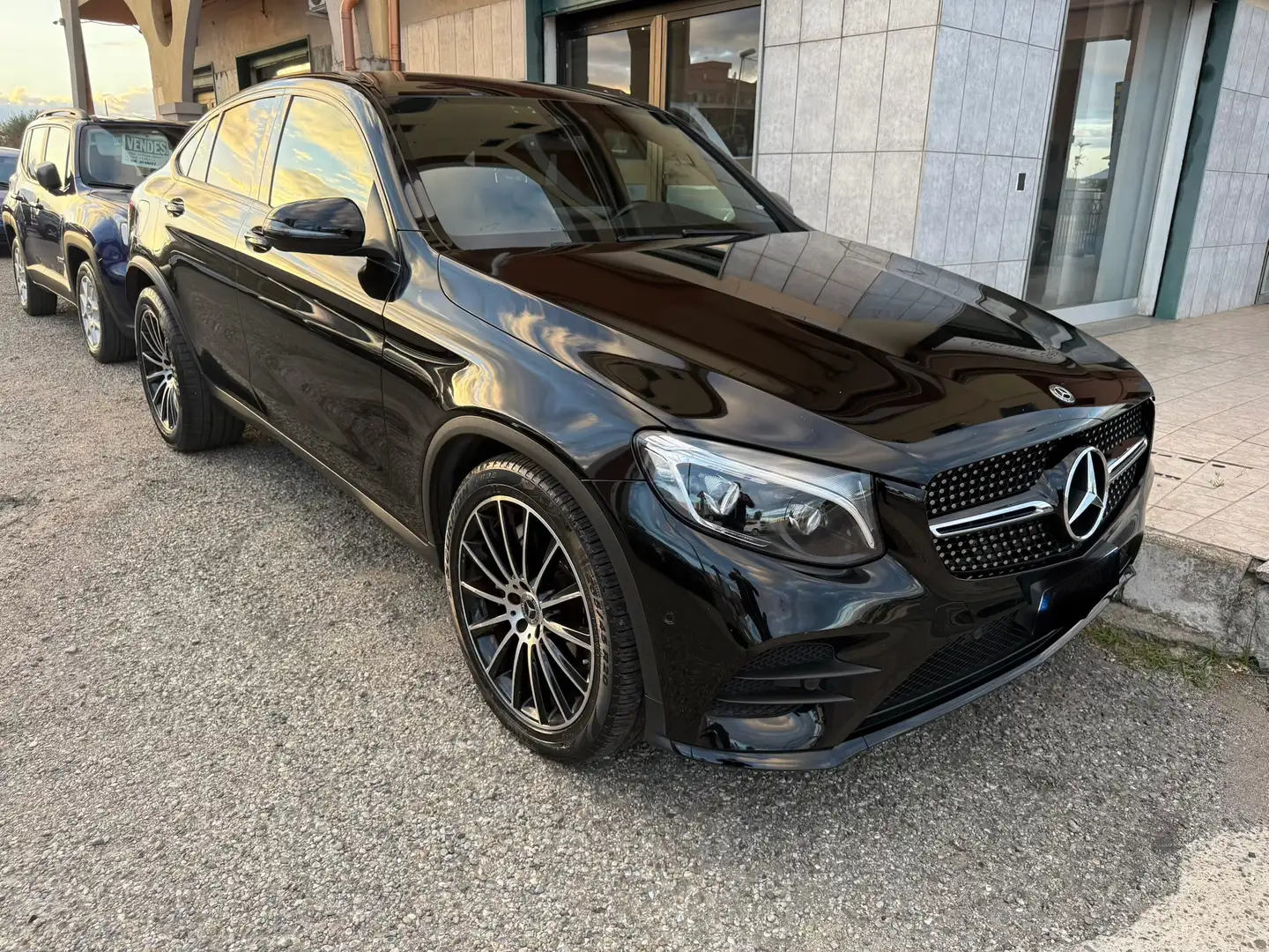 Mercedes-Benz GLC 250 Nero - 1