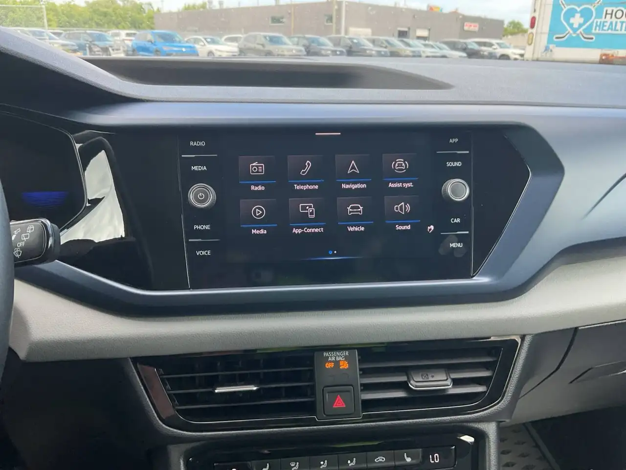 Volkswagen Taos снимка Volkswagen Taos