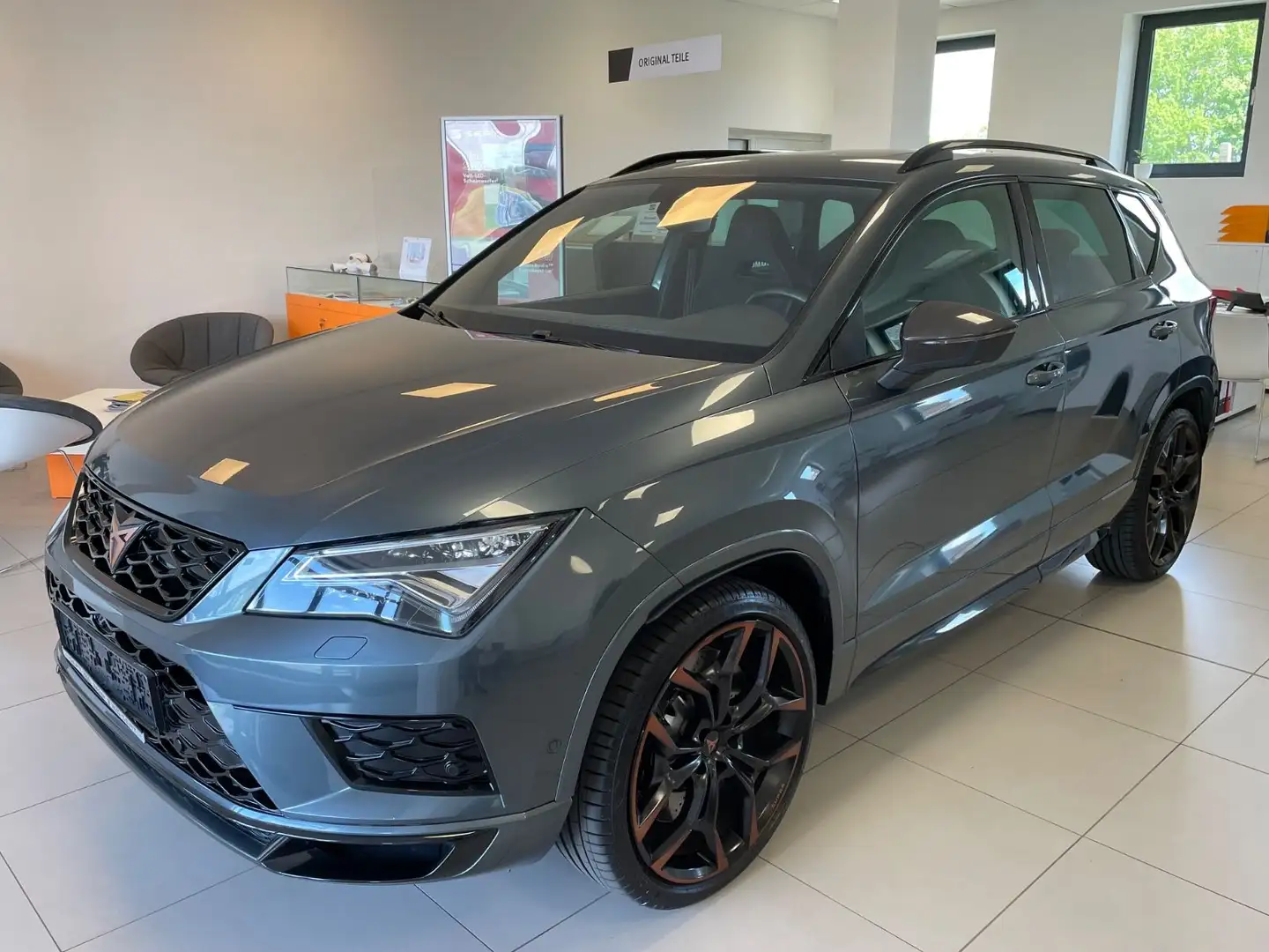 CUPRA Ateca Cupra Ateca Lim.Edition Brembo DSG Allrad 221 KW Gris - 2