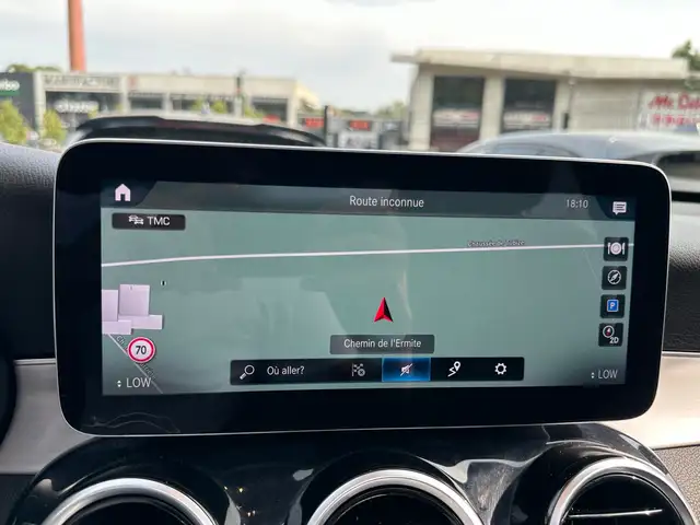 Mercedes-Benz GLC 200 view 10