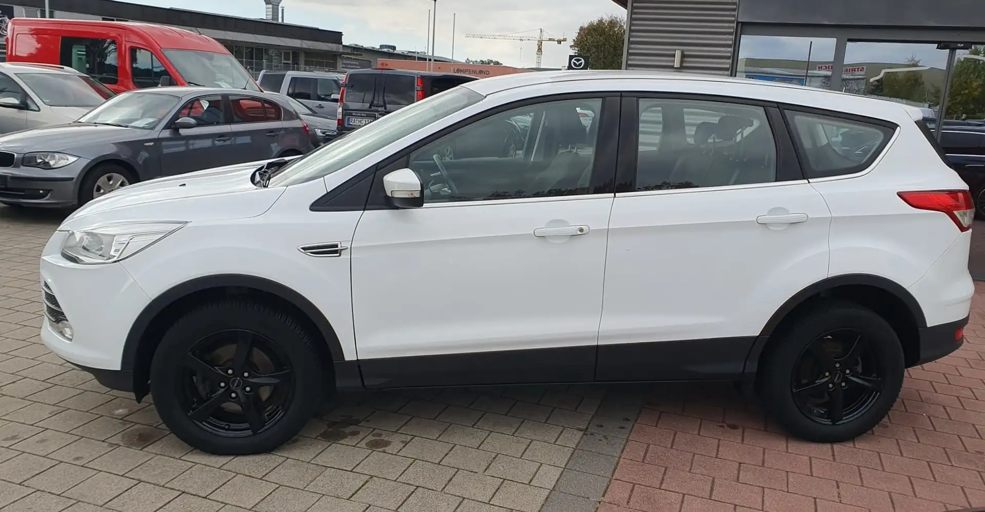 Ford Kuga Trend, AHK, TÜV+Service NEU Weiß - 2