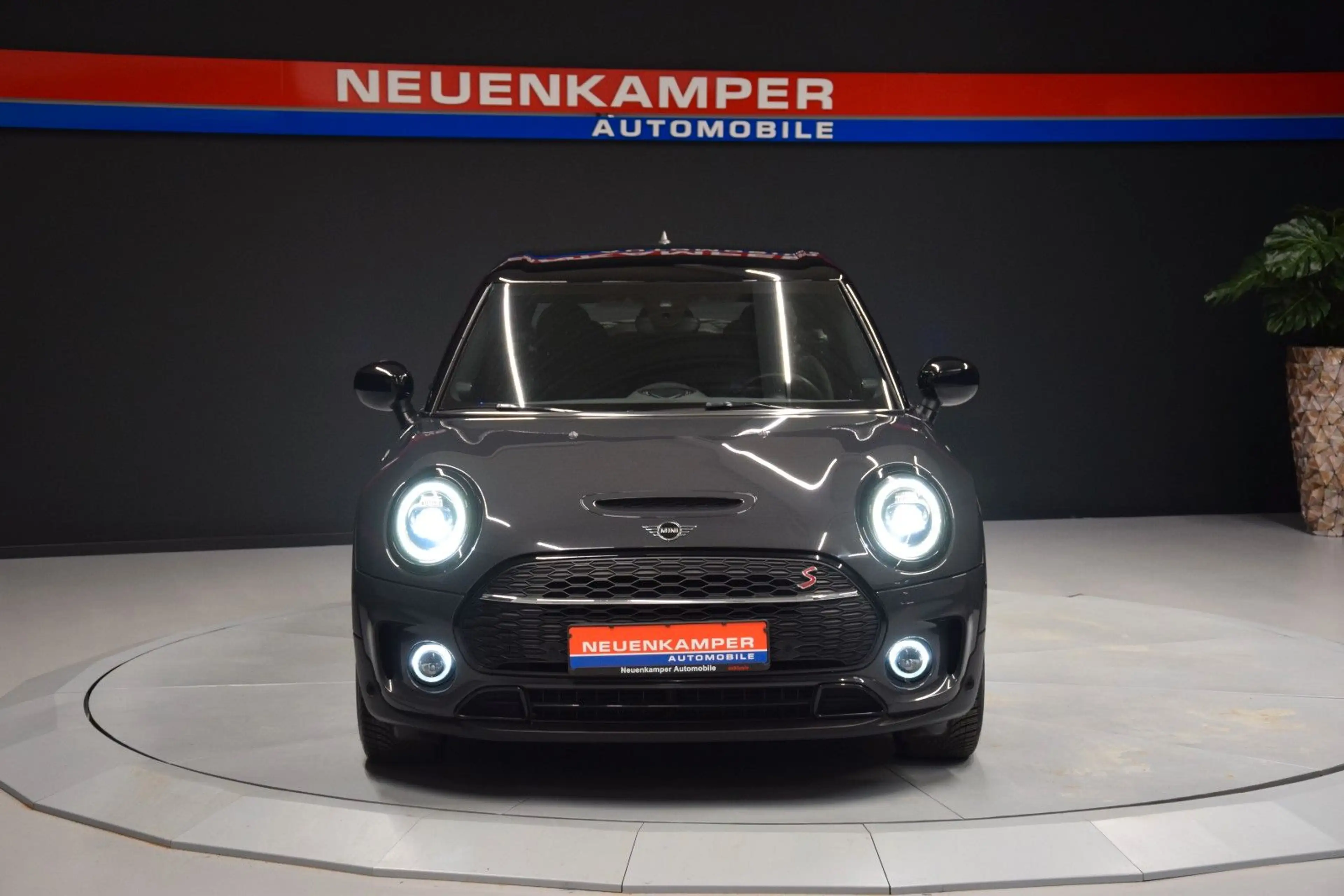 MINI Cooper SD Clubman Clubman Cooper SD Chili Leder Kamera H&k Navi 18 — photo 2