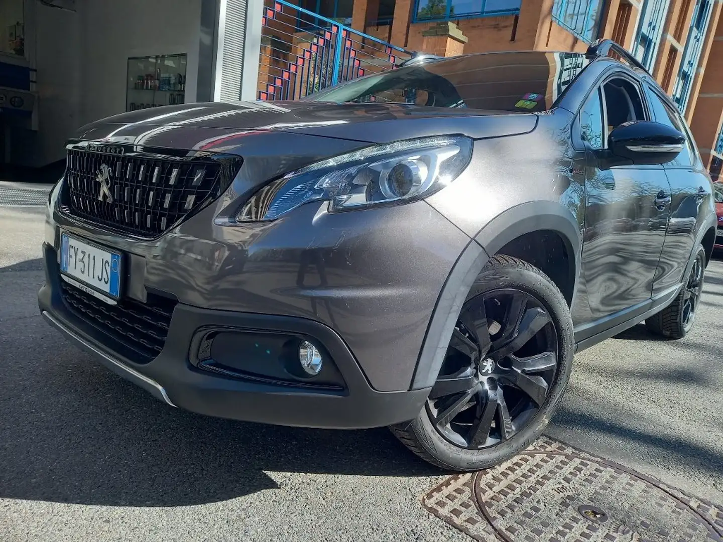 Peugeot 2008 2008 1.5 bluehdi 100CV GT-LINE UNI-PROP BELLISSIMO Grigio - 1