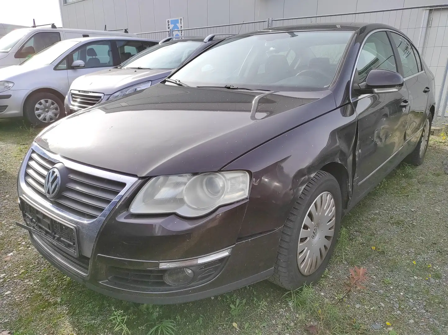 Volkswagen Passat 2.0 TDI KLIMAA SHZ NAVI EURO-4 TEMP Comfortline Schwarz - 2
