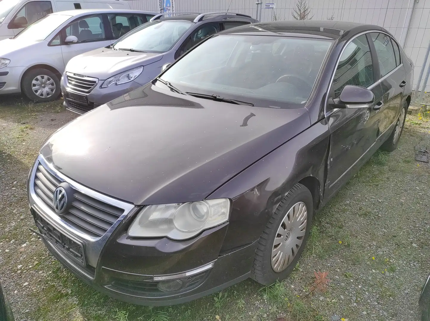 Volkswagen Passat 2.0 TDI KLIMAA SHZ NAVI EURO-4 TEMP Comfortline Schwarz - 1