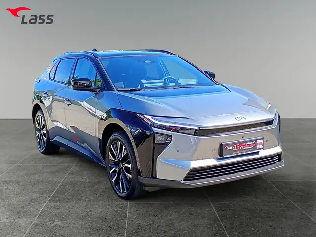 Toyota BZ4X view 8
