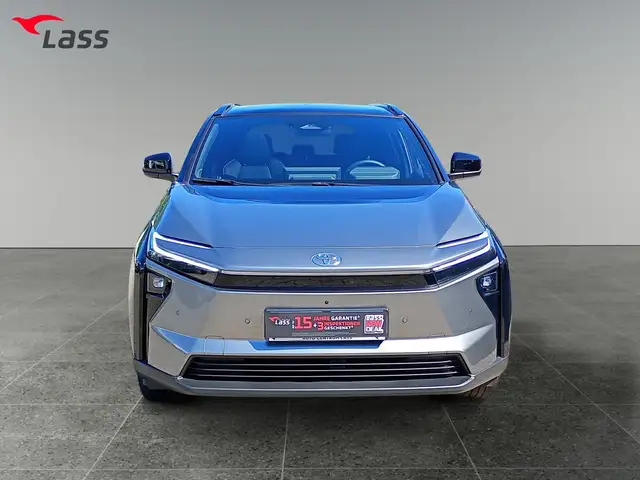 Toyota bZ4X view 9