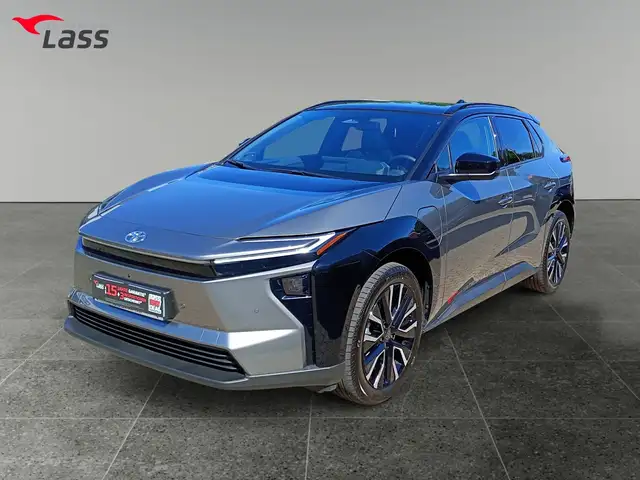 Toyota BZ4X view 2