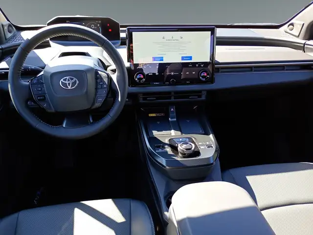 Toyota BZ4X view 11