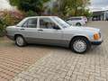 Mercedes-Benz 190 190 E Silber - thumbnail 2