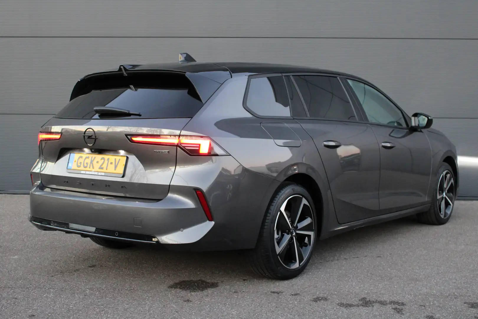 Opel Astra Sports Tourer 1.2 Turbo Hybrid GS | Automaat | Nav Gris - 2