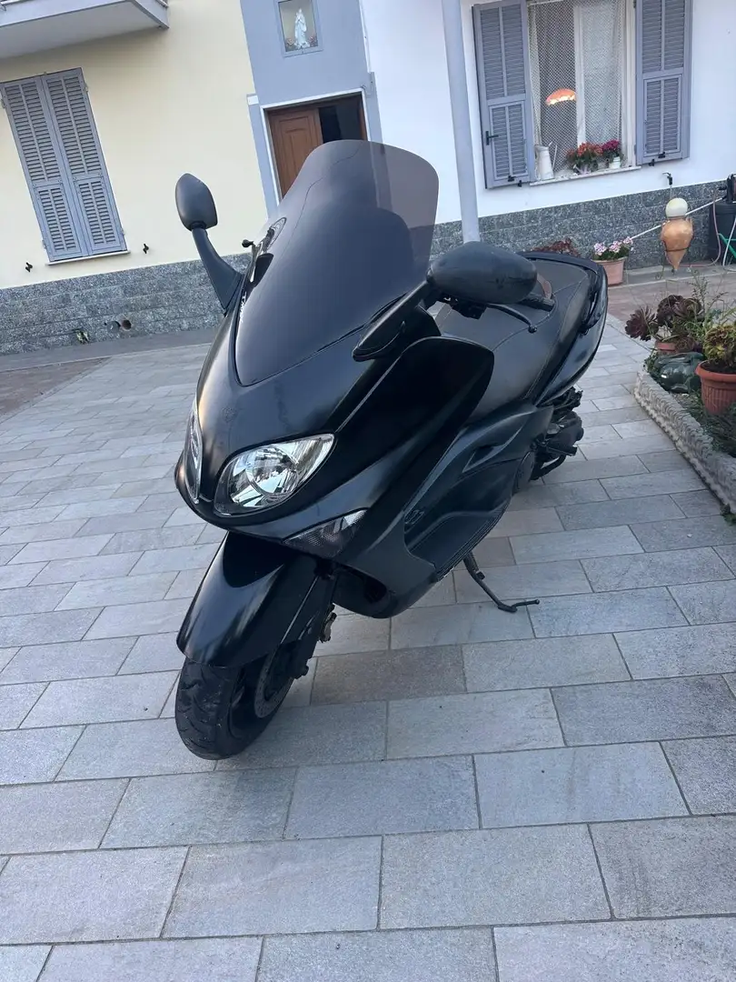 Yamaha TMAX 500 Black Max Černá - 2
