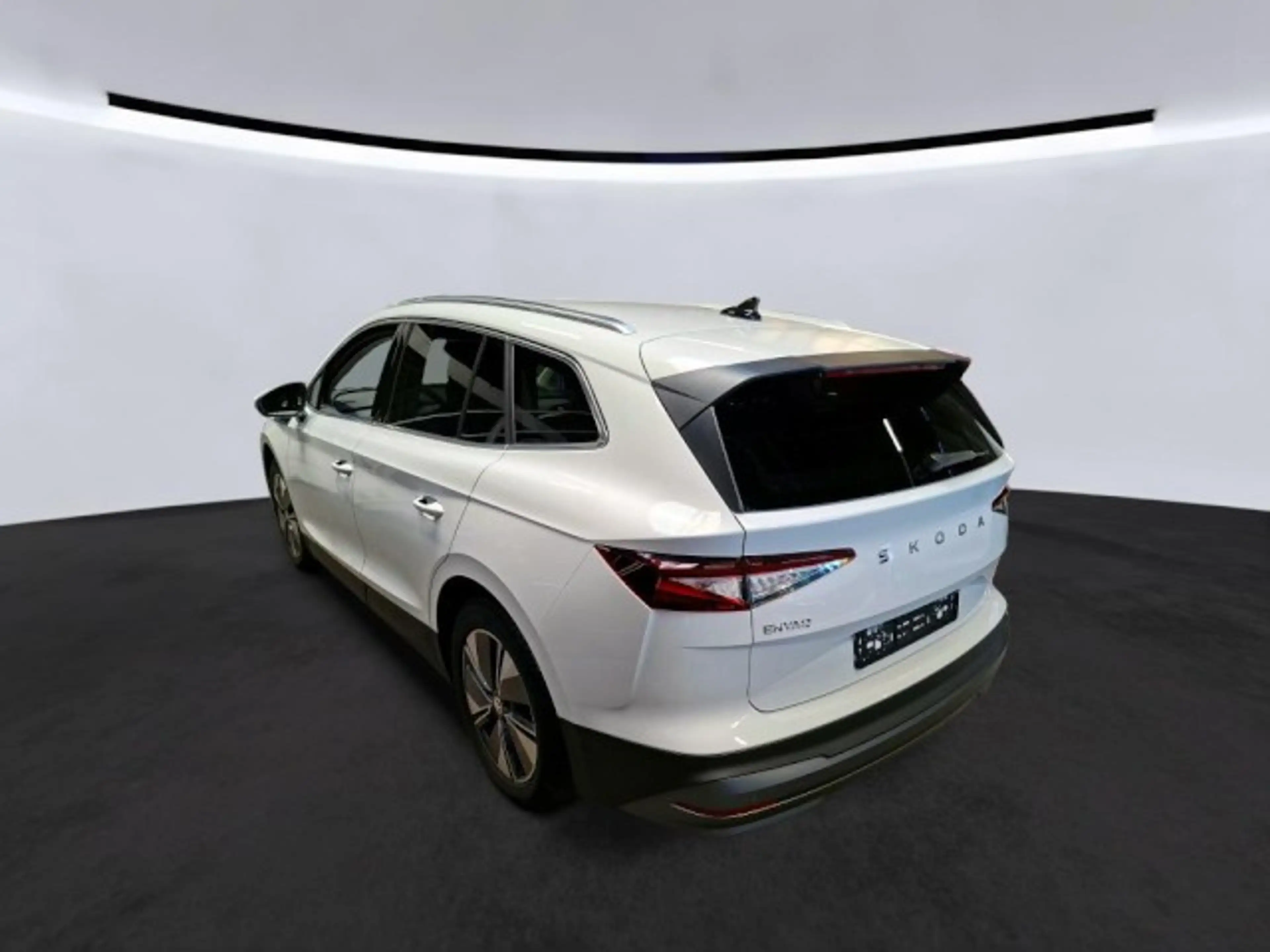 Skoda Enyaq 85x Loft ALLRAD+AHK+TOTW+KESSY+ACC+WÄPU Klima — photo 3