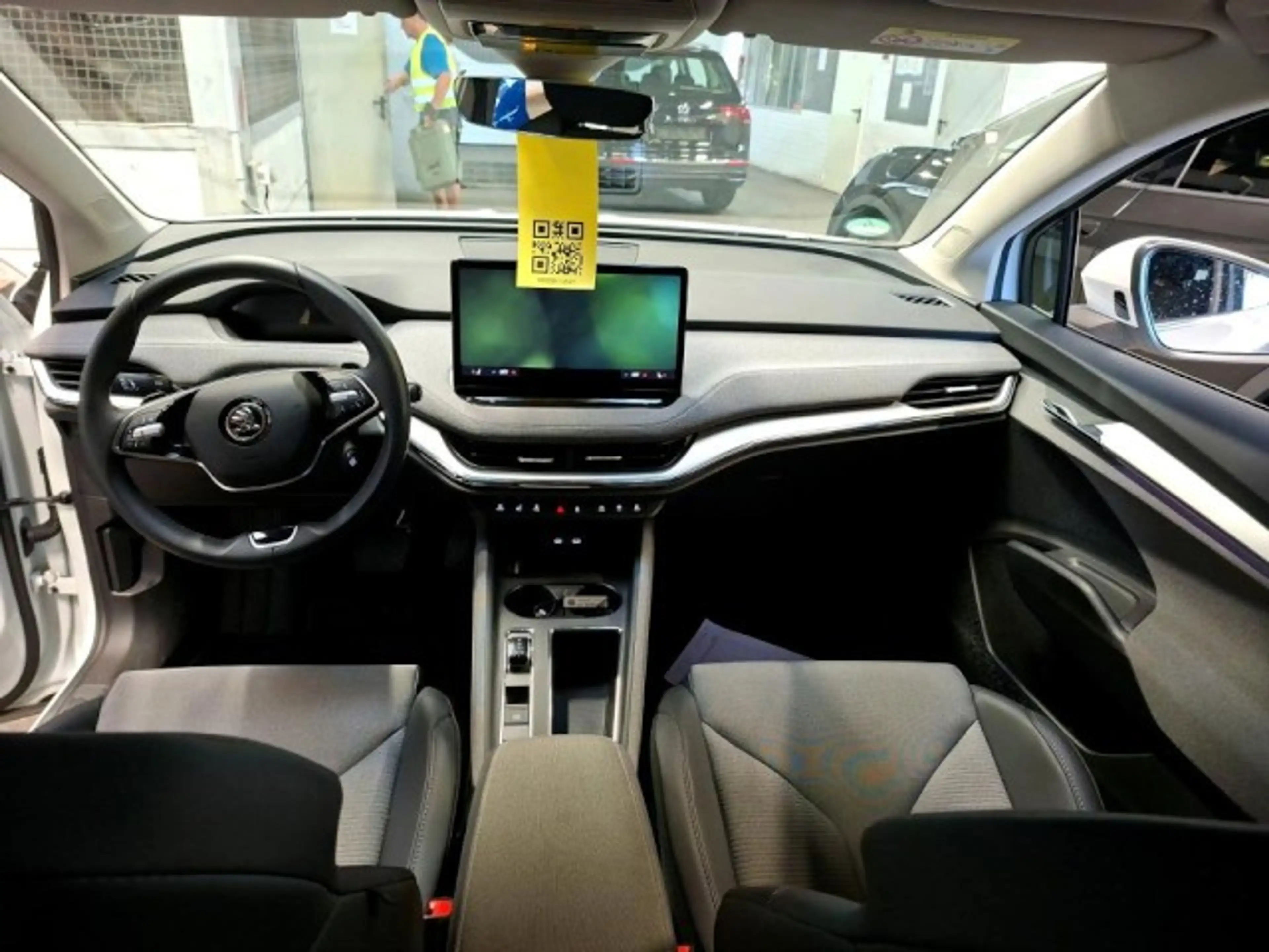 Skoda Enyaq 85x Loft ALLRAD+AHK+TOTW+KESSY+ACC+WÄPU Klima — photo 6