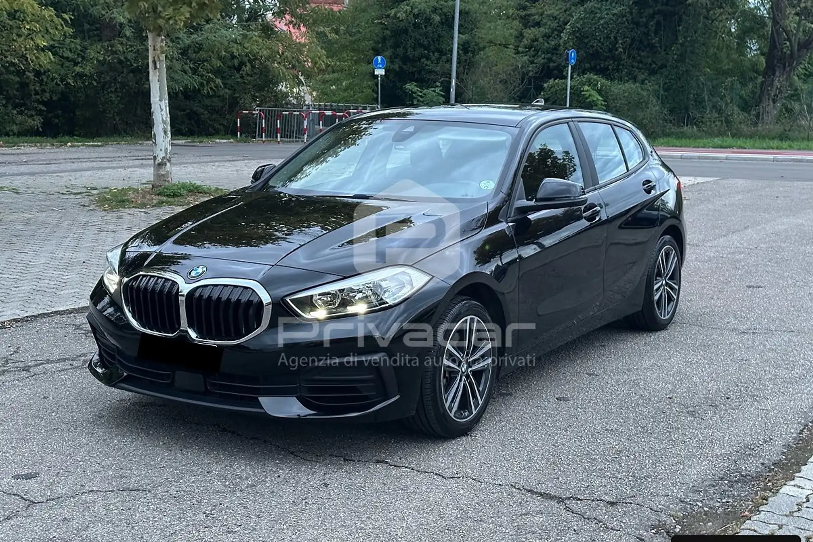 BMW 118 118i 5p. Business Advantage Nero - 1