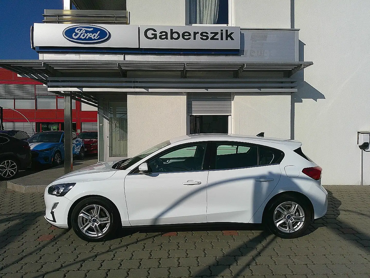 Ford Focus 1,0 EcoBoost Cool & Connect Blanc - 2