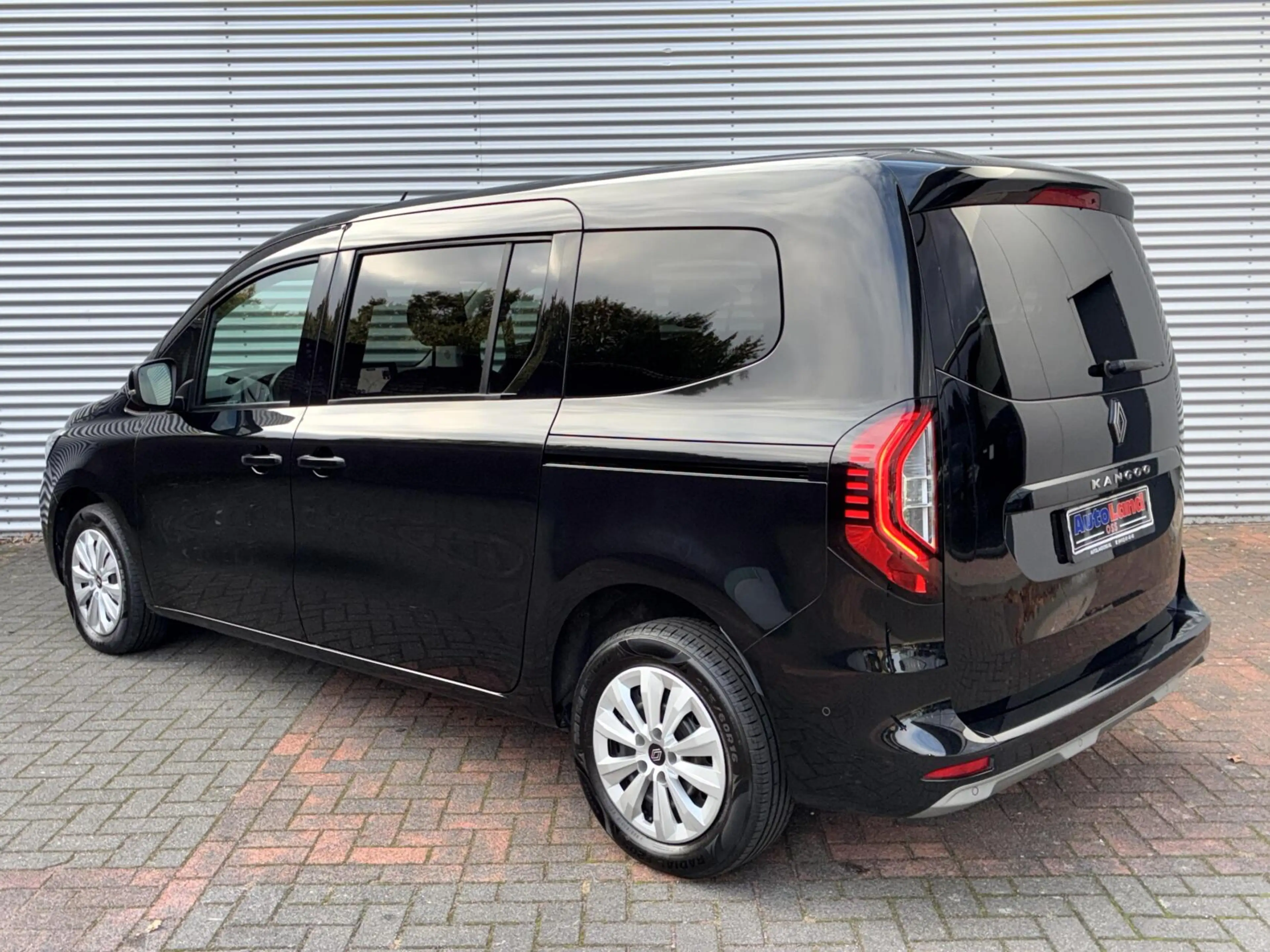 Renault Kangoo Grand Techno 1.3 TCe Autom 7 Pers Camera 2024 Nieu — photo 3
