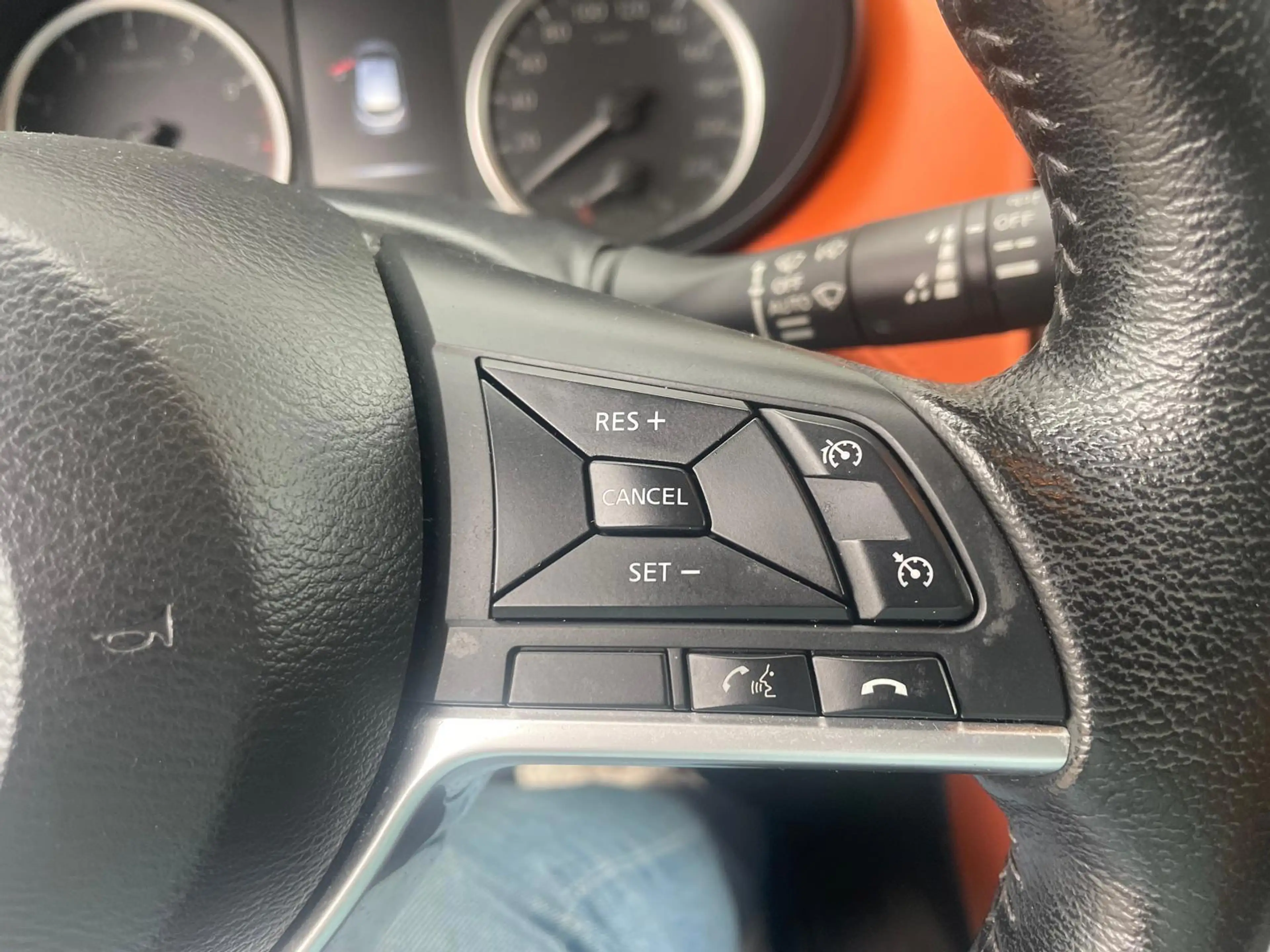Nissan Micra 0.9 IG-T Tekna — photo 18
