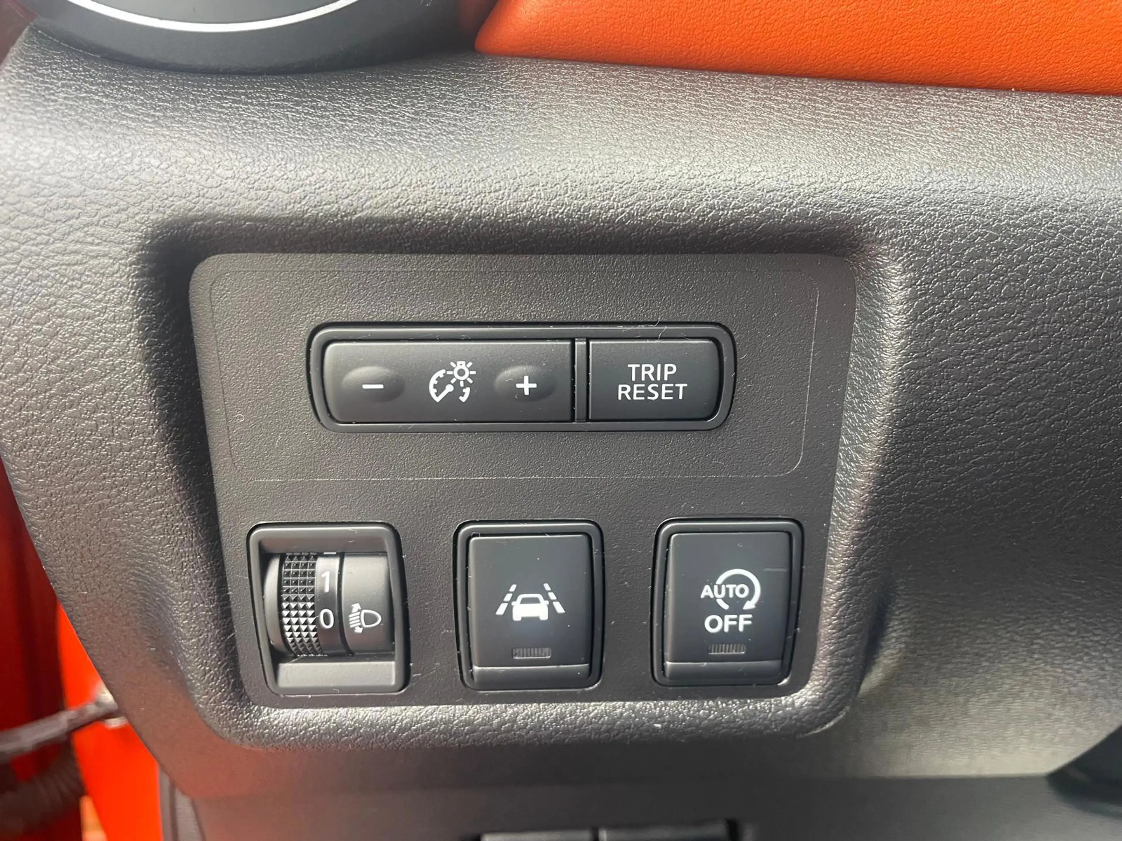 Nissan Micra 0.9 IG-T Tekna — photo 16