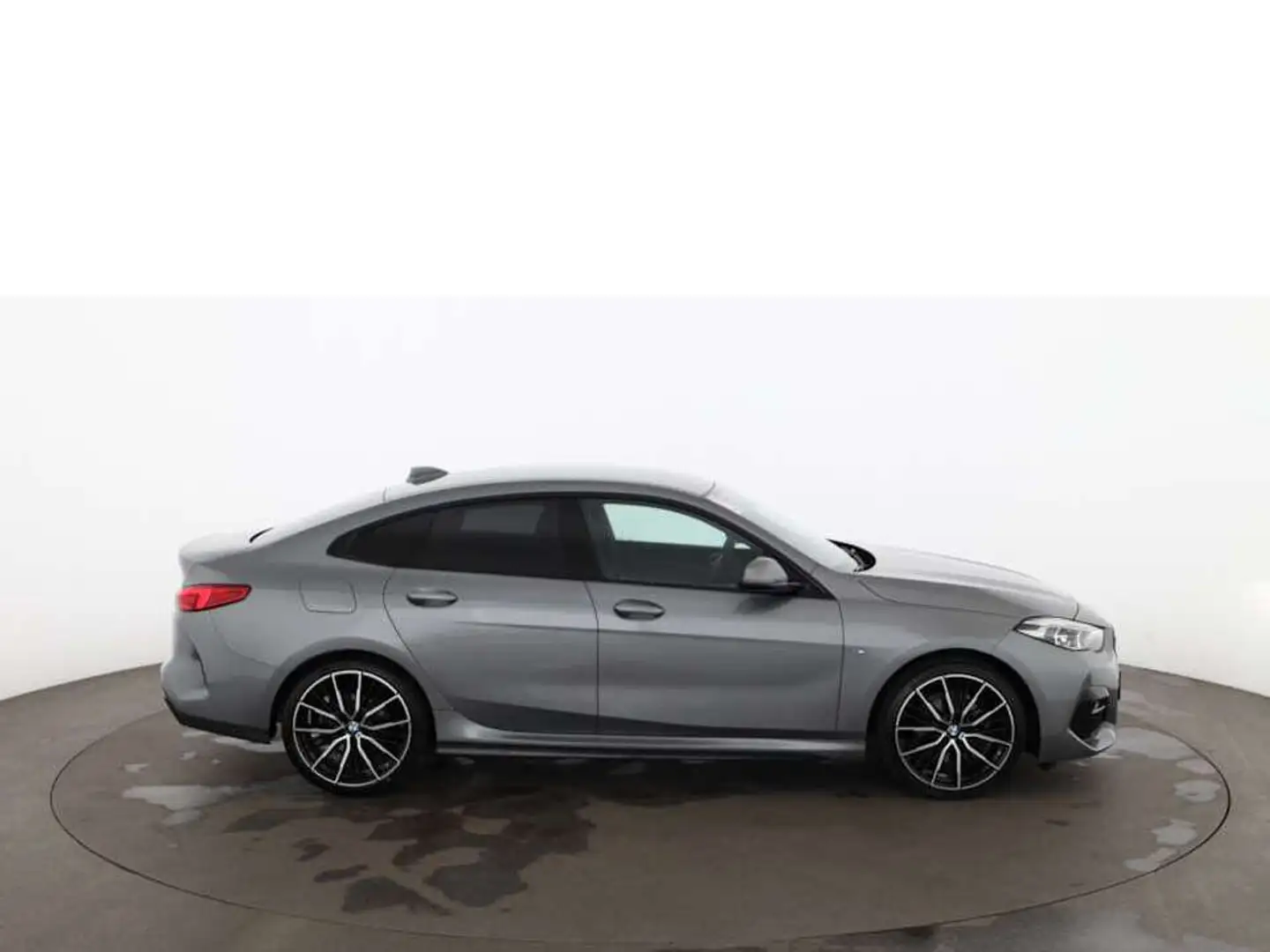 BMW 218 i Gran Coupe M-Sport Aut LED AHK RADAR NAVI Gris - 2