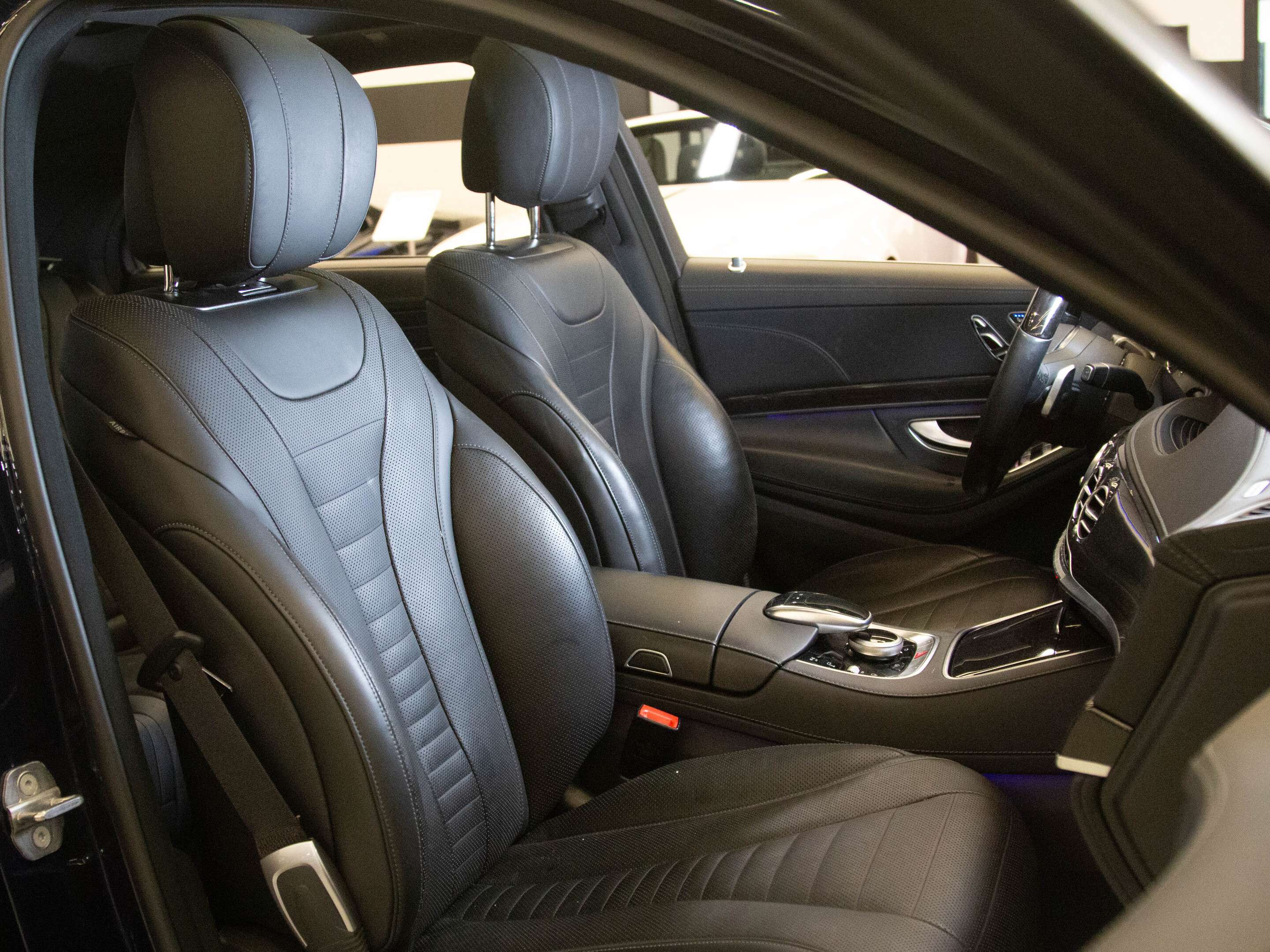 used 2020 Mercedes-Benz S-Class car, priced at $49,900