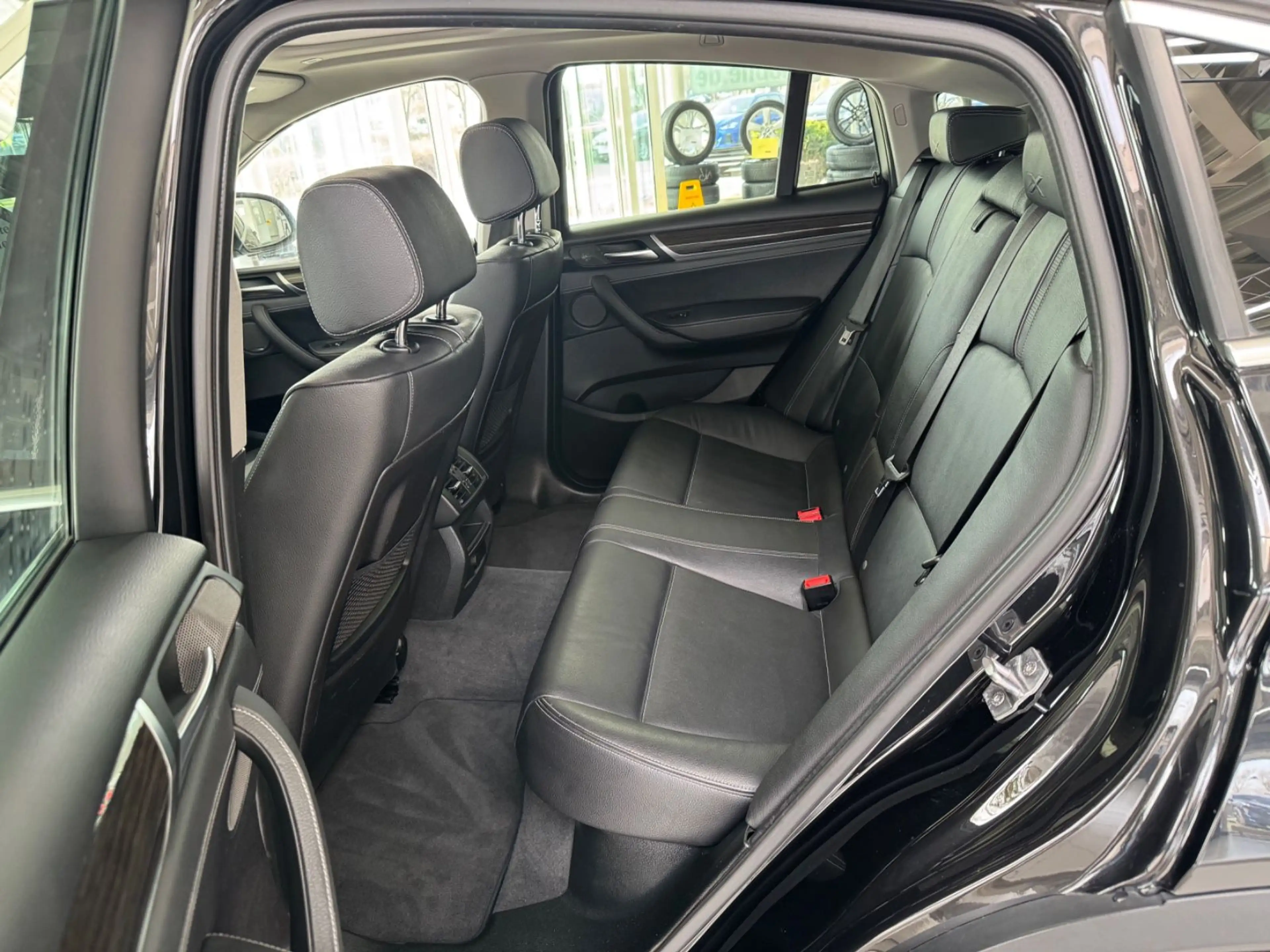 BMW X4 xDrive 35 d*Standheizung*Head-up*Sportsitze* — photo 15