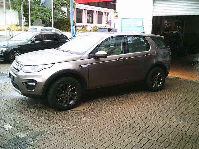 Imagine Land Rover Discovery Sport TD4 Aut. HSE