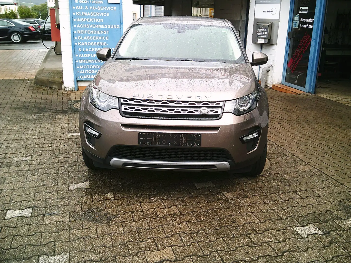 Land Rover Discovery Sport TD4 Aut. HSE Bronze - 2