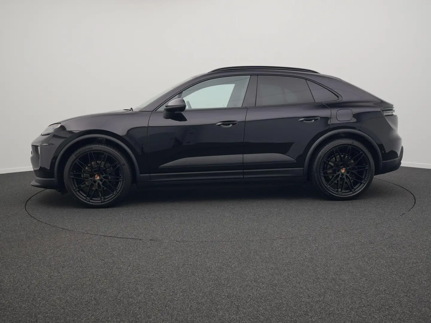 Porsche Macan Zwart - 2