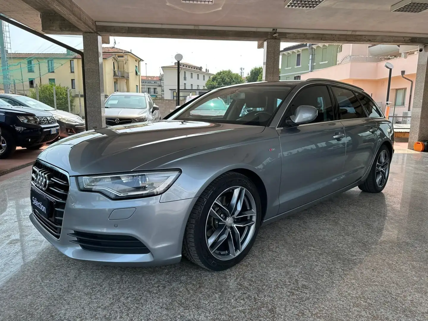 Audi A6 Avant 2.0 TDI 177 CV multitronic Business , AUTOM Grigio - 1